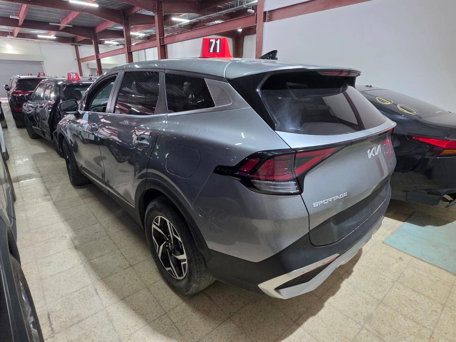 KIA SPORTAGE 2023 vehicle photo