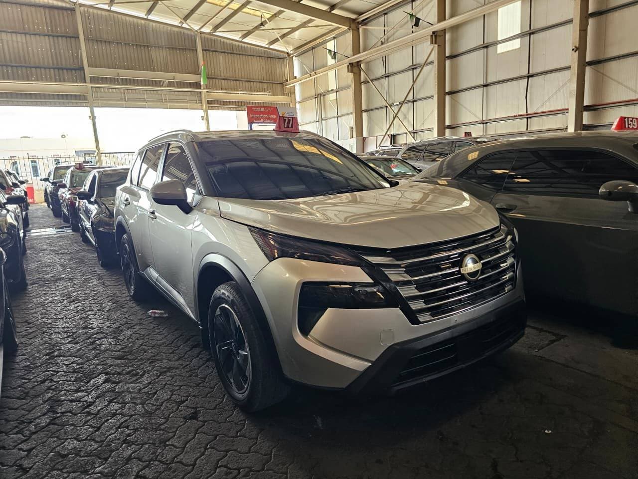 NISSAN ROGUE 2024 vehicle photo