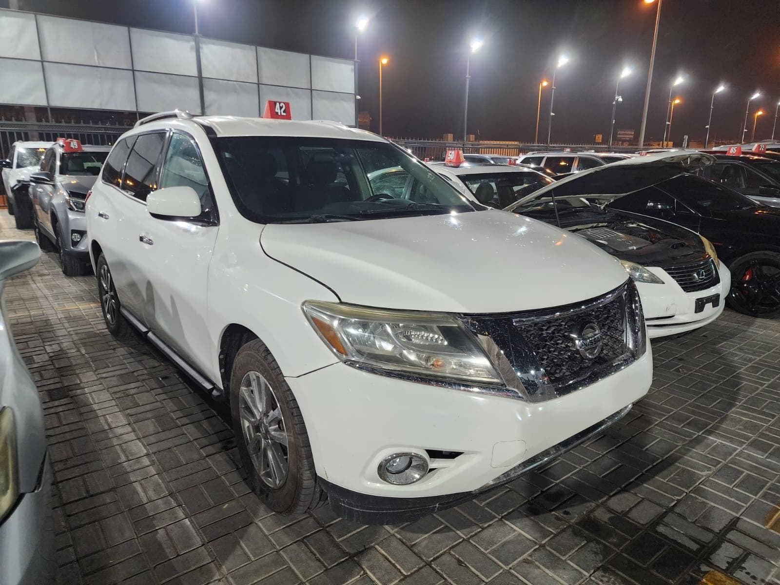 NISSAN PATHFINDER 2016 vehicle photo