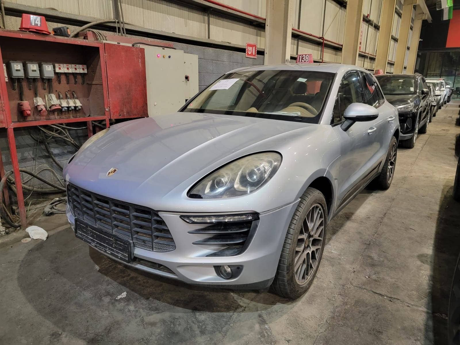 PORSCHE MACAN 2015 vehicle photo