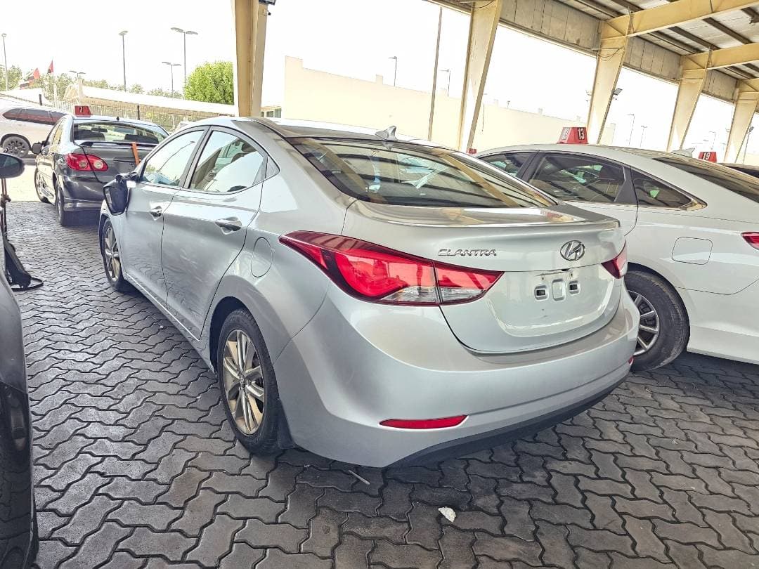 HYUNDAI ELANTRA 2015 vehicle photo