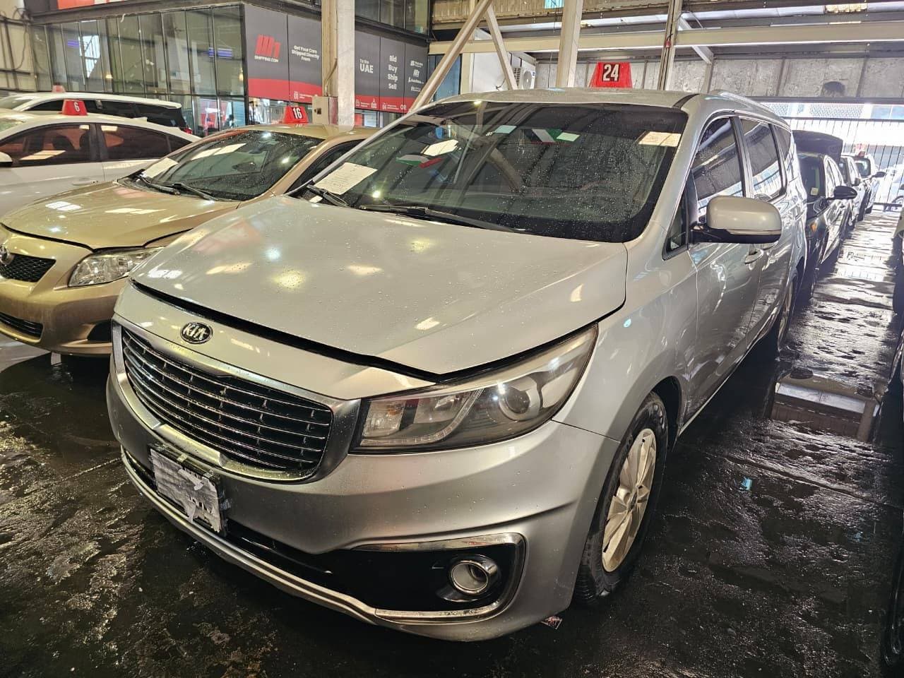 KIA SEDONA 2016 view 2