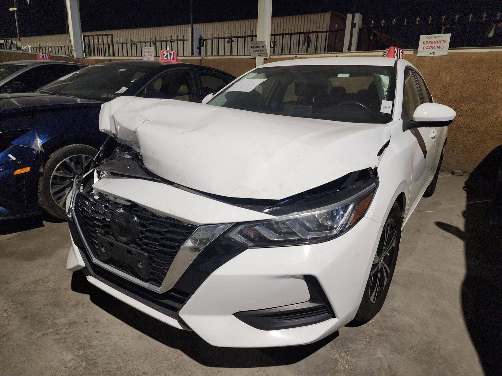 NISSAN SENTRA - Exterior