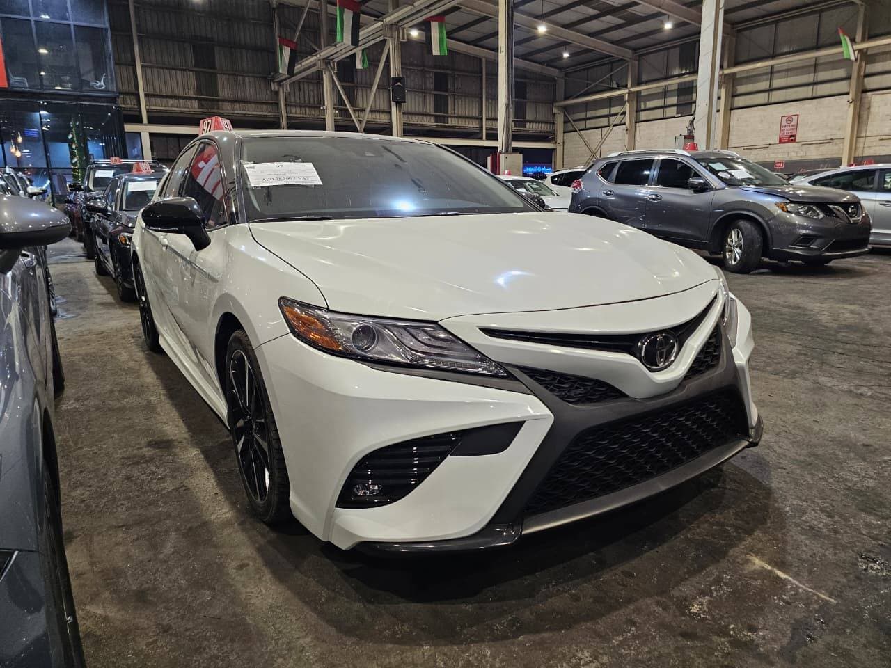 TOYOTA CAMRY 2020 view 2
