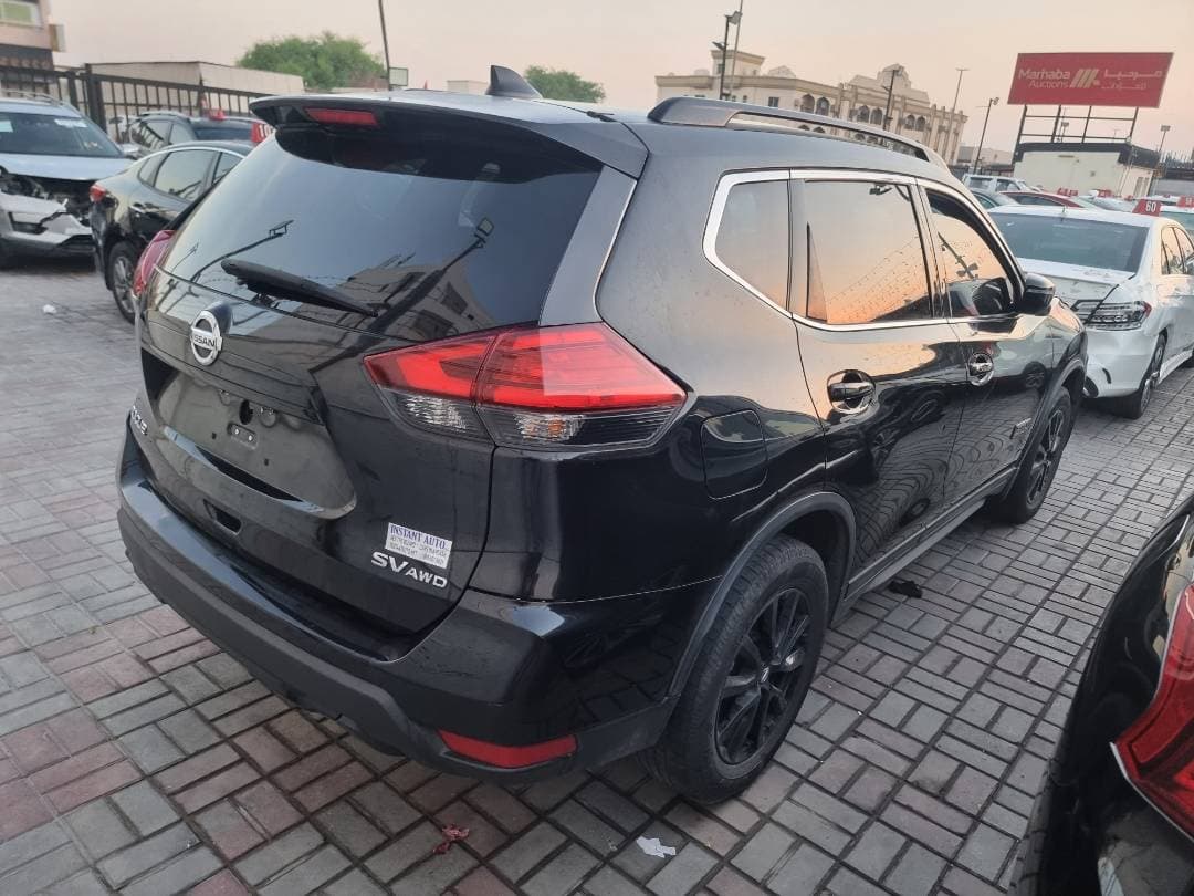 NISSAN ROGUE 2017 view 2