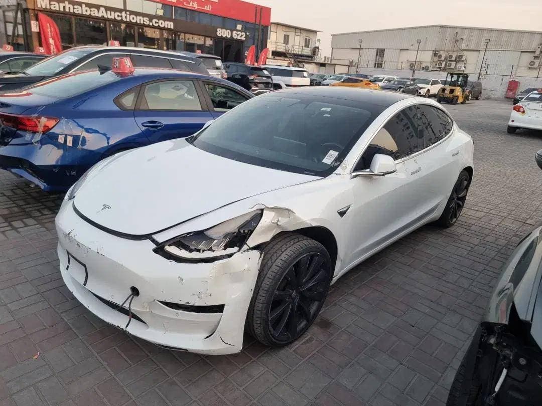 TESLA MODEL 3 2019 vehicle photo