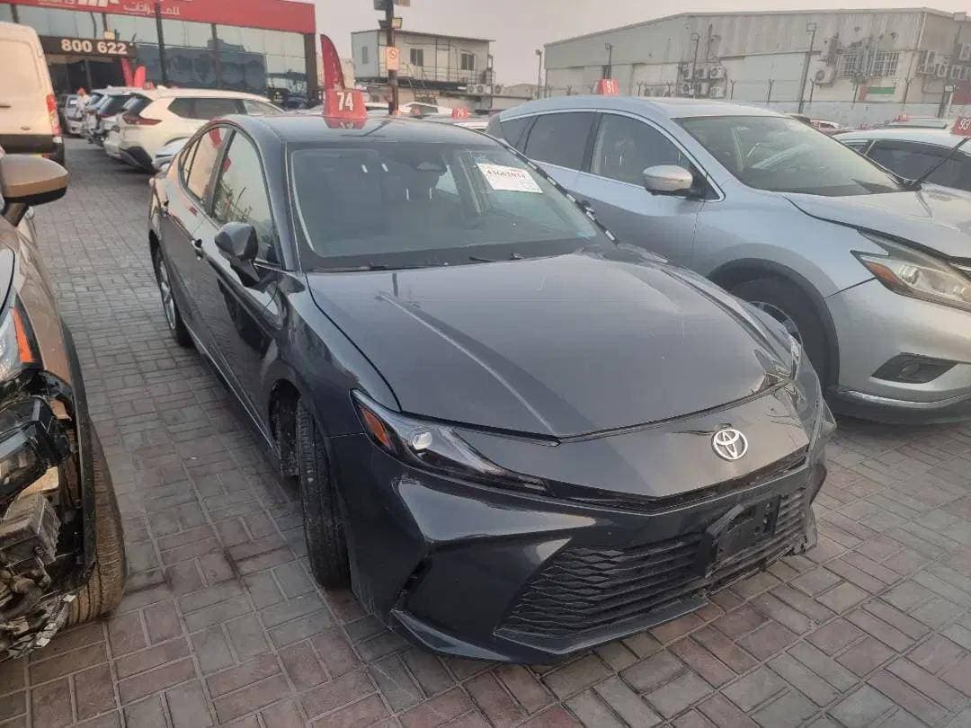 TOYOTA CAMRY 2025 vehicle photo
