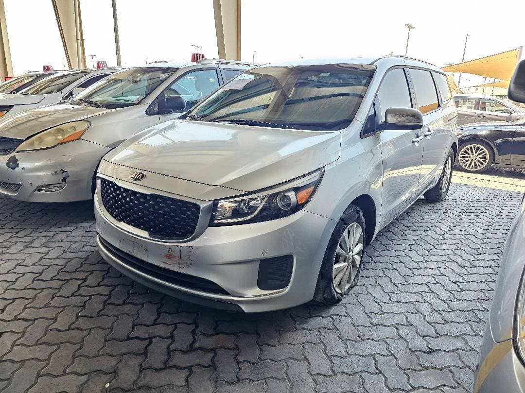 KIA SEDONA 2017 vehicle photo