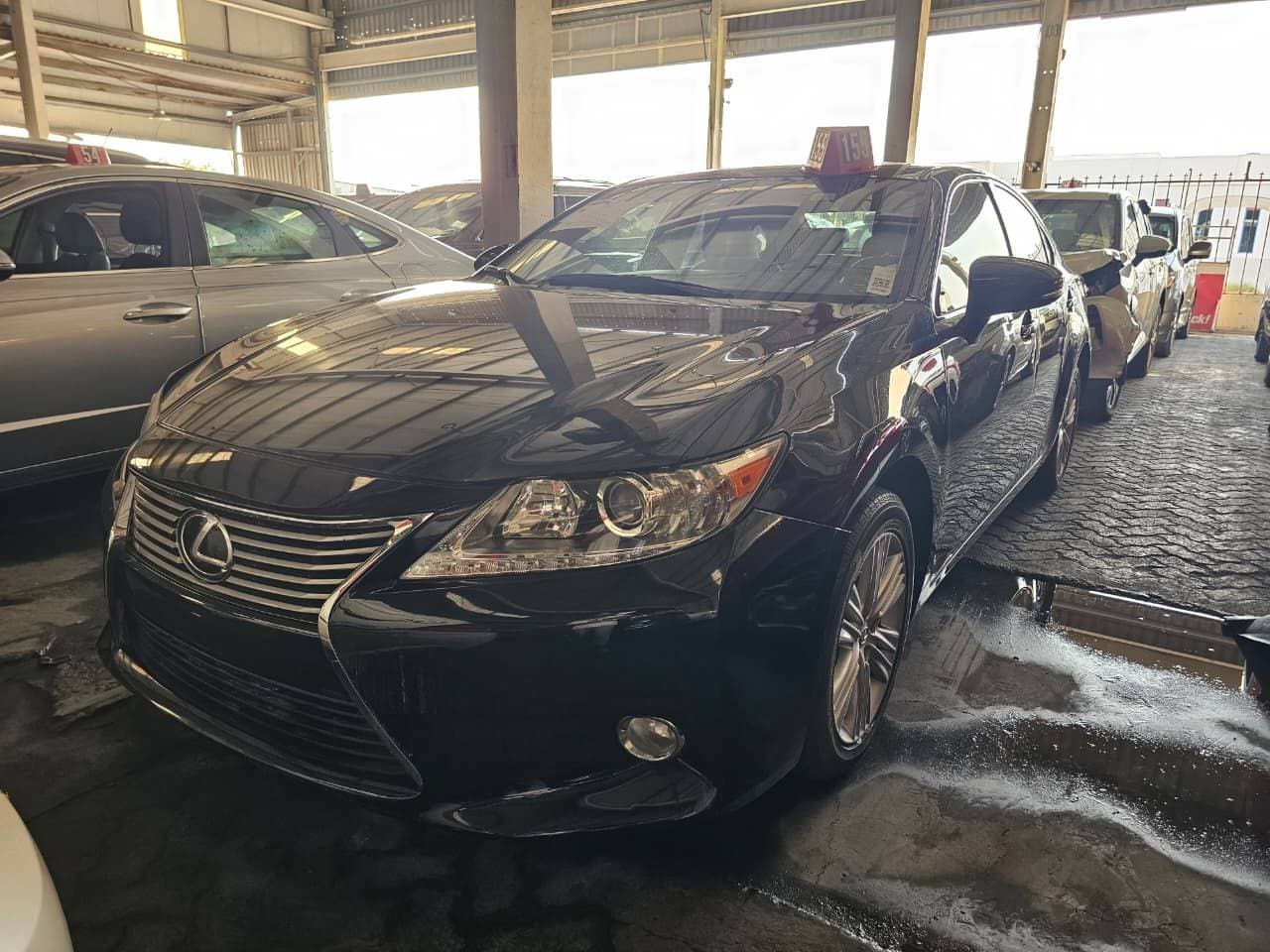 LEXUS ES 350 2015 vehicle photo