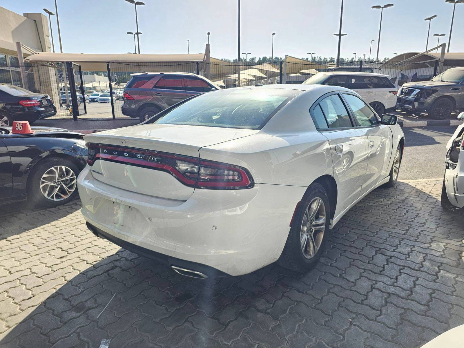DODGE CHARGER 2022 view 3