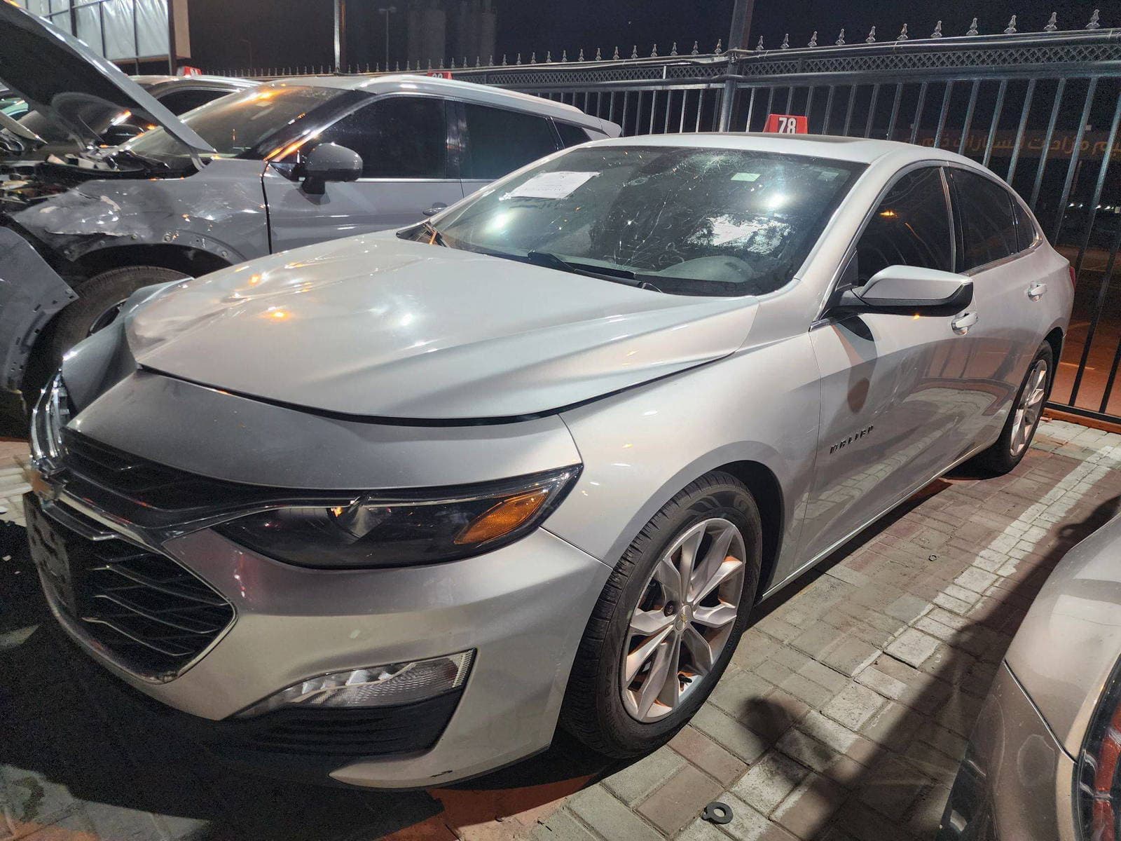 CHEVROLET MALIBU 2019 view 2