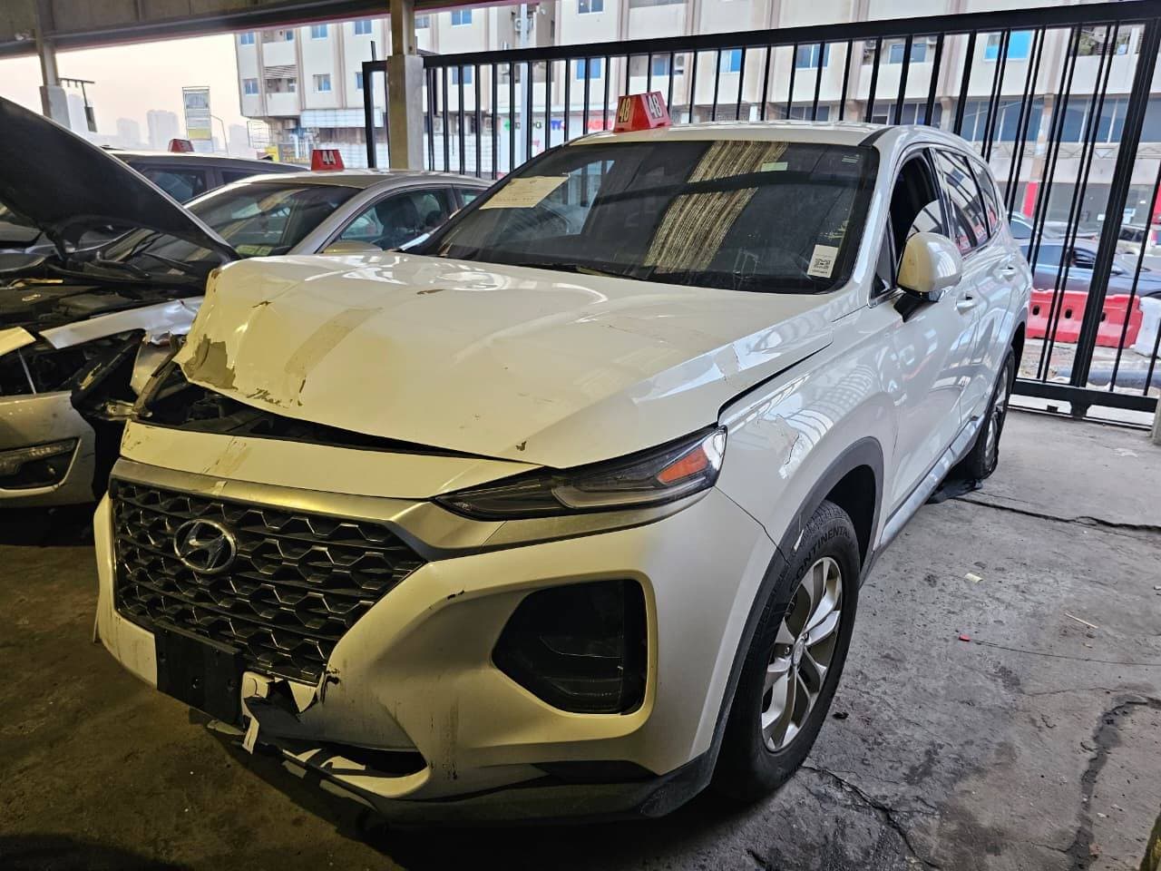 HYUNDAI SANTA FE 2020 view 2