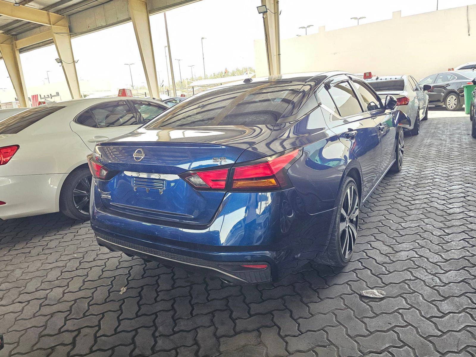 NISSAN ALTIMA 2020 view 2