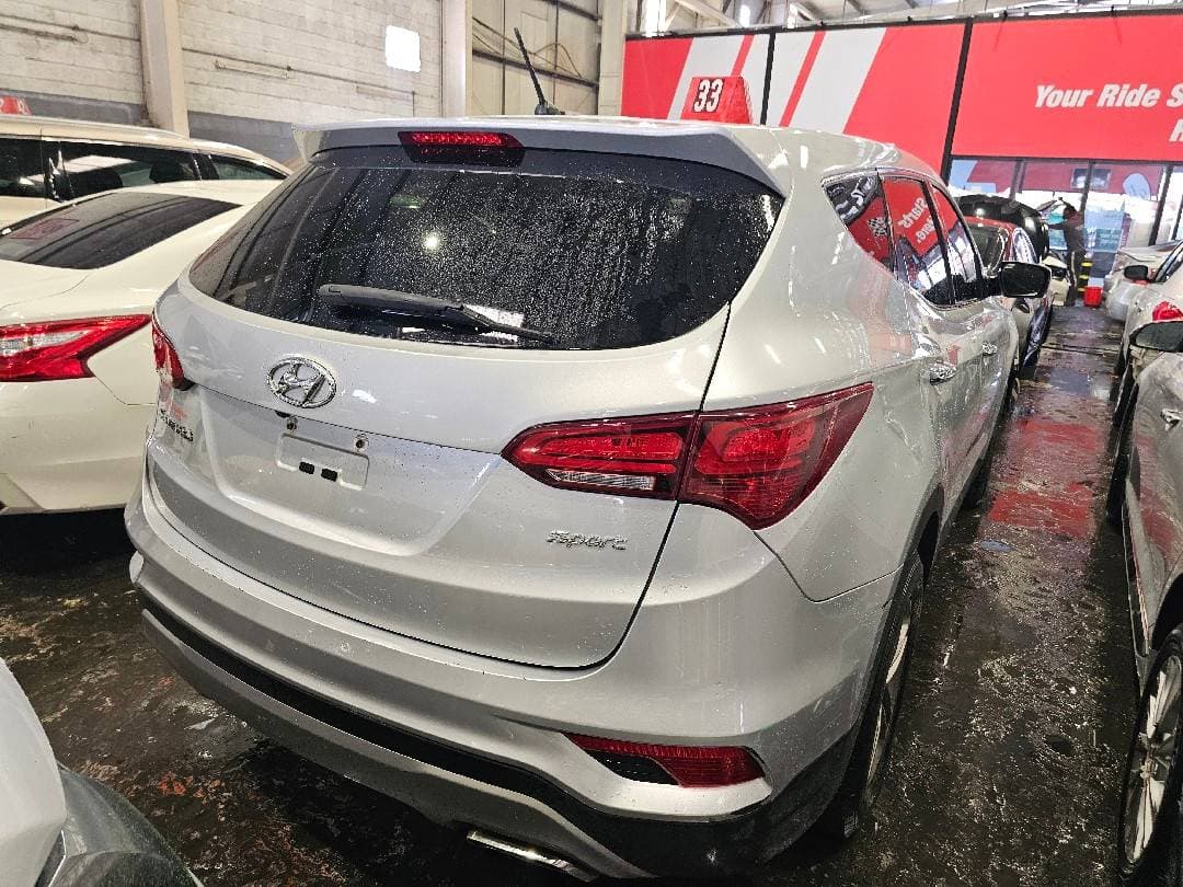 HYUNDAI SANTA FE SPORT 2018 vehicle photo