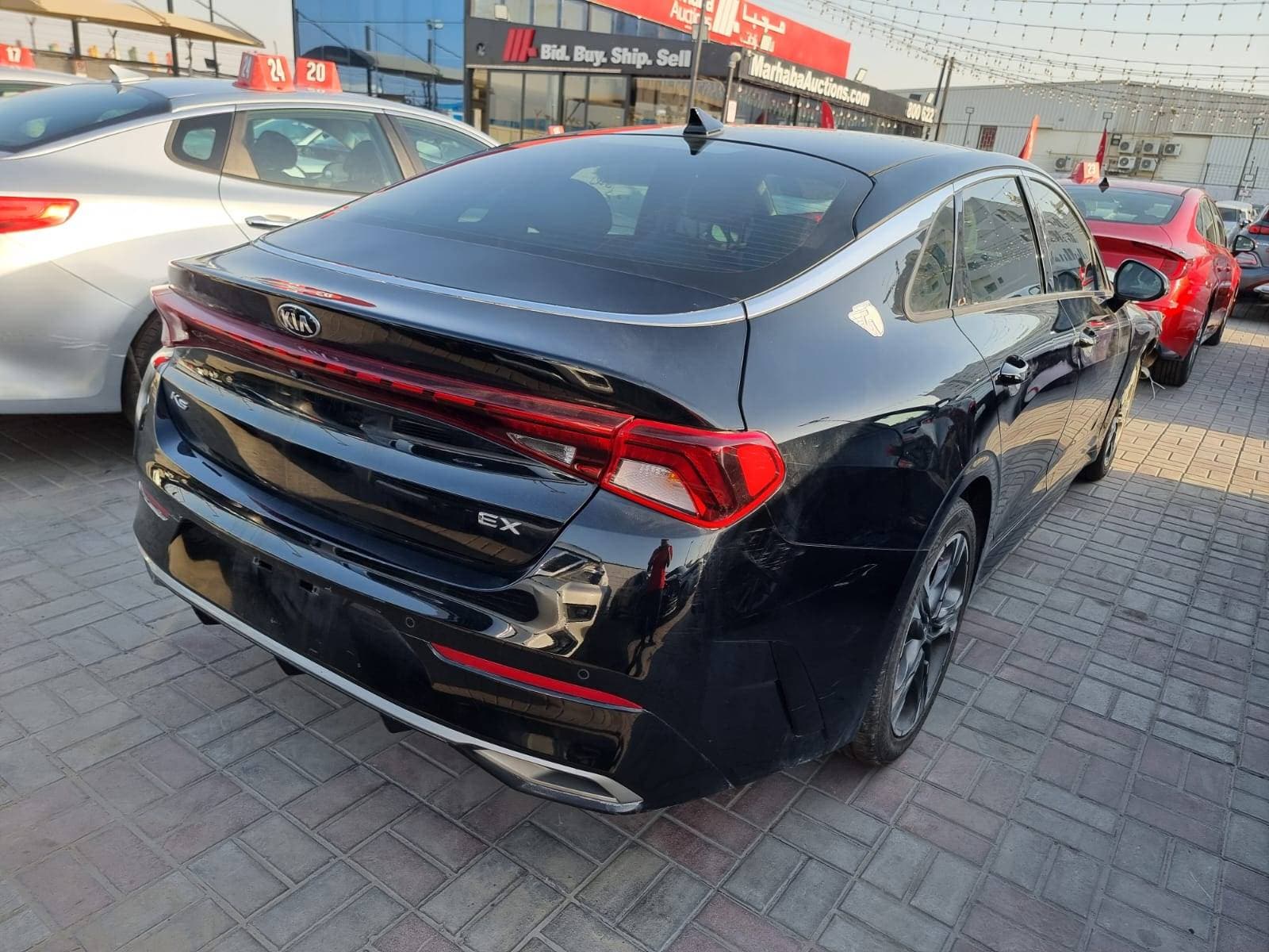 KIA K5 2021 vehicle photo