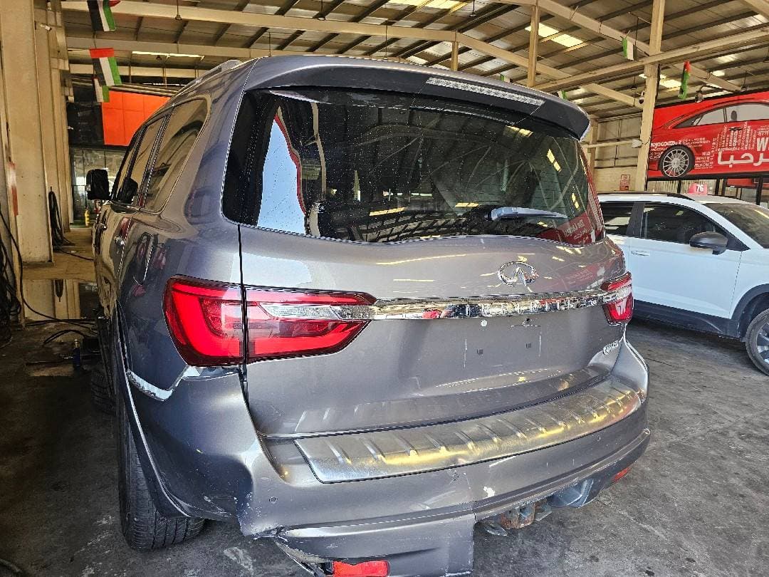 INFINITI QX80 2019 vehicle photo