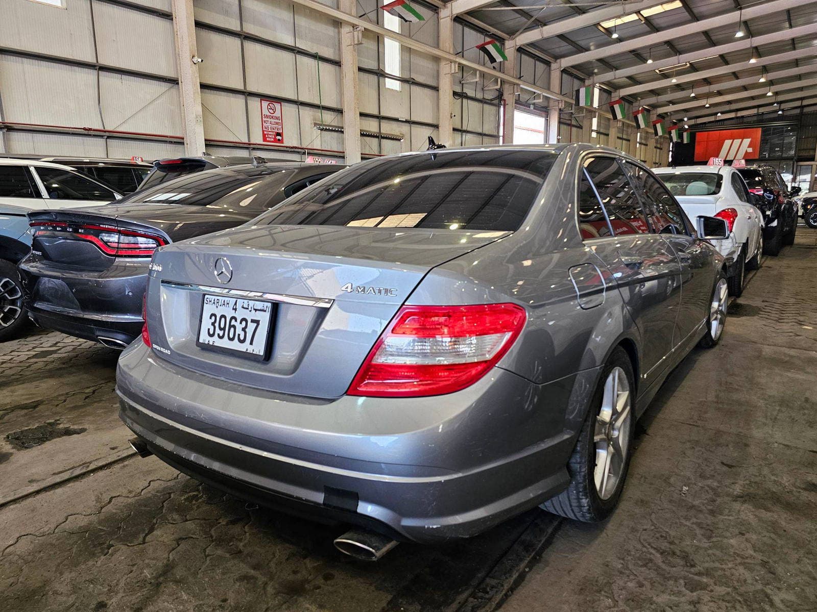 MERCEDES BENZ C300 2010 view 2