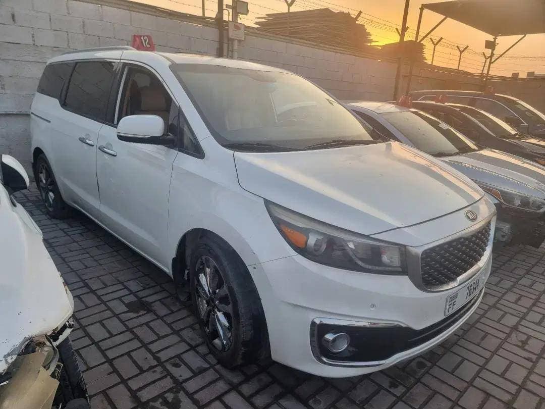 KIA SEDONA 2015 vehicle photo