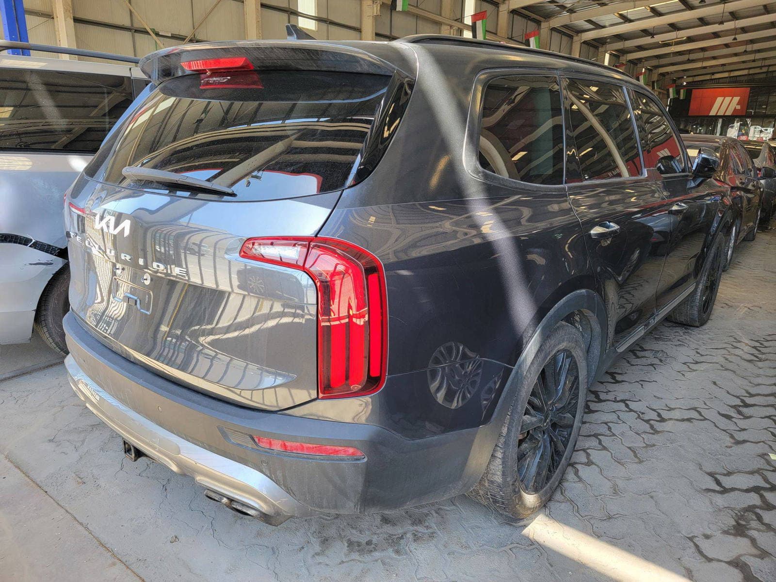 KIA TELLURIDE 2022 view 2