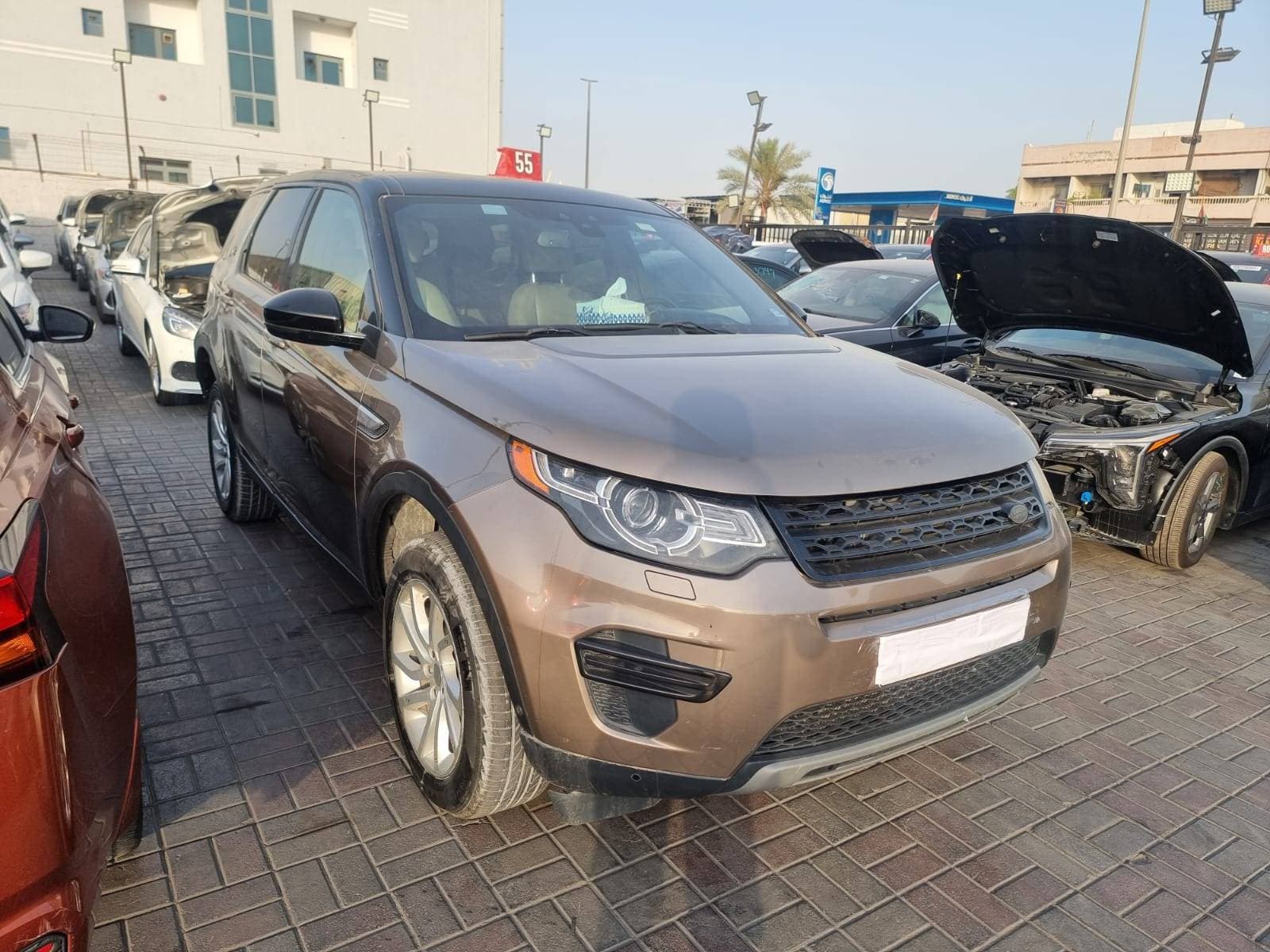 LAND ROVER DISCOVERY 2016 view 2