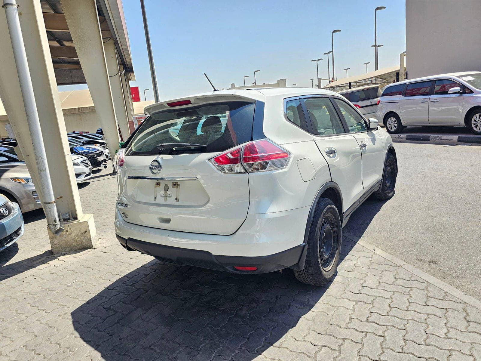 NISSAN ROGUE 2015 view 2