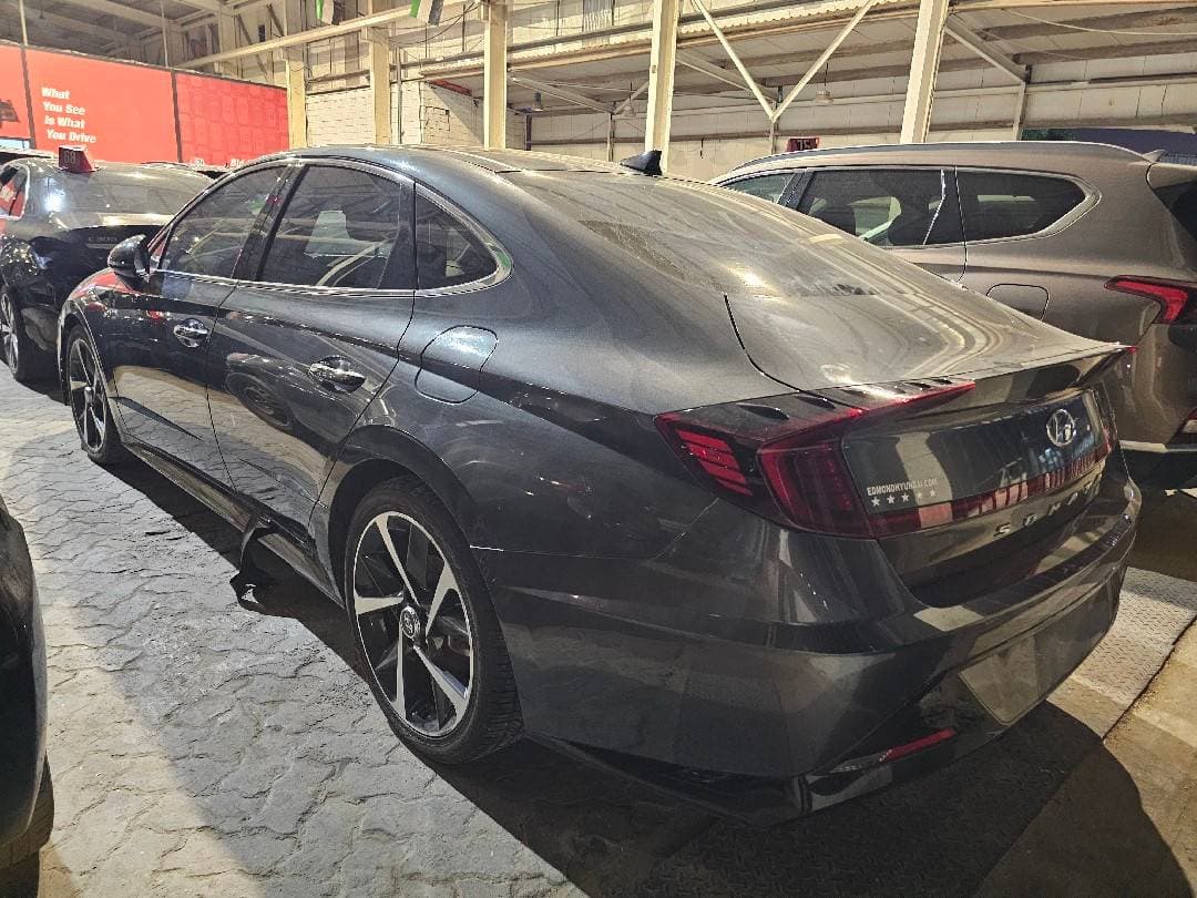 HYUNDAI SONATA 2023 vehicle photo