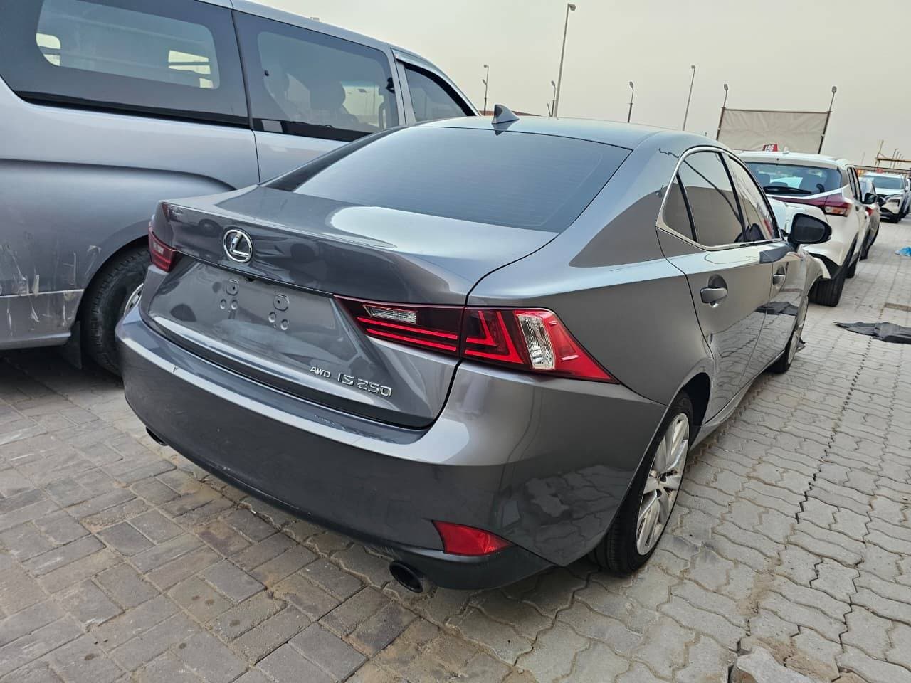 LEXUS IS 250 2014 view 2
