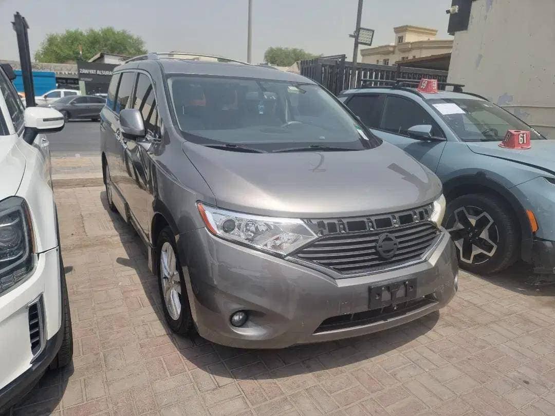 NISSAN QUEST 2012 vehicle photo