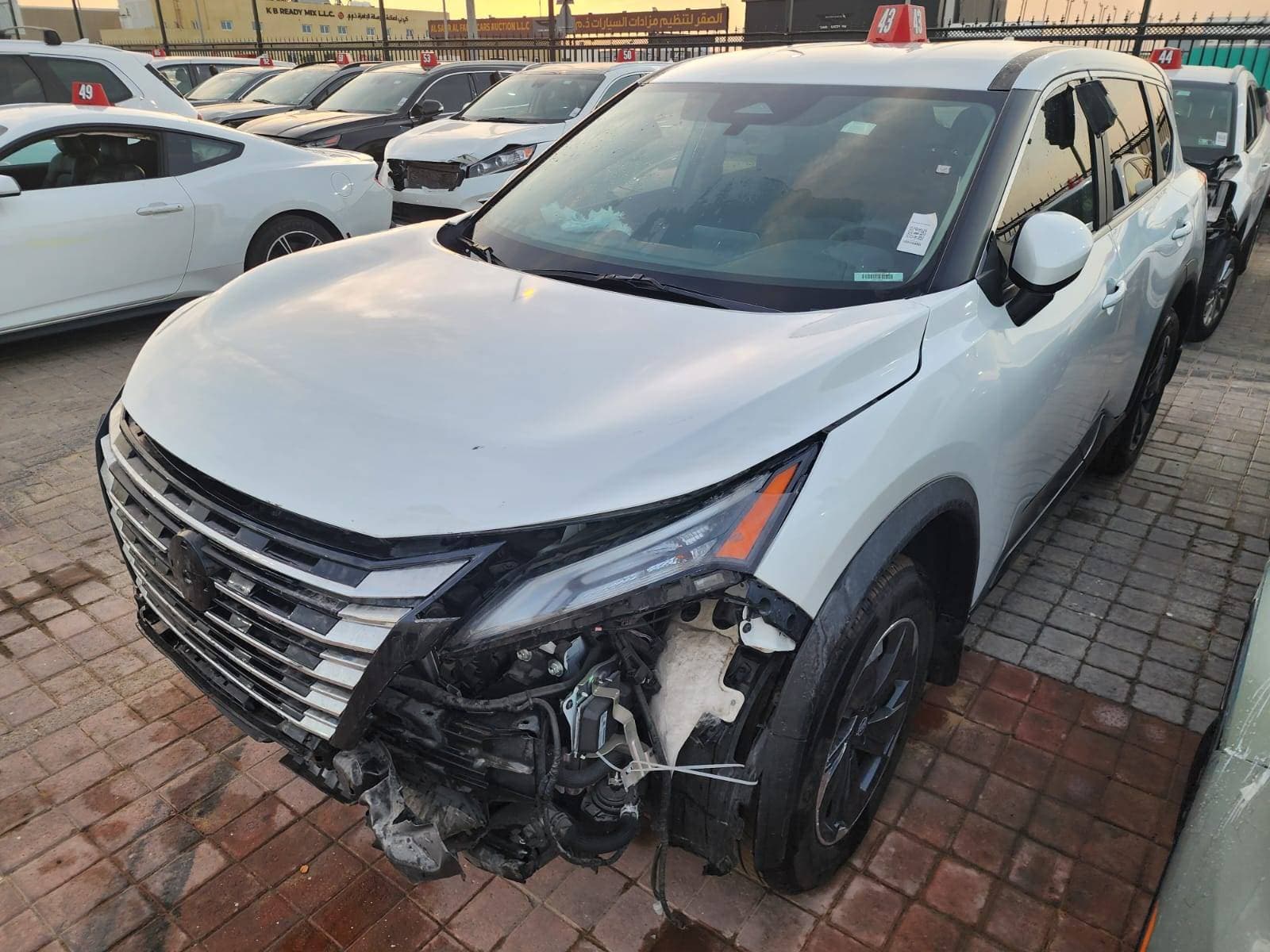 NISSAN ROGUE 2025 view 2
