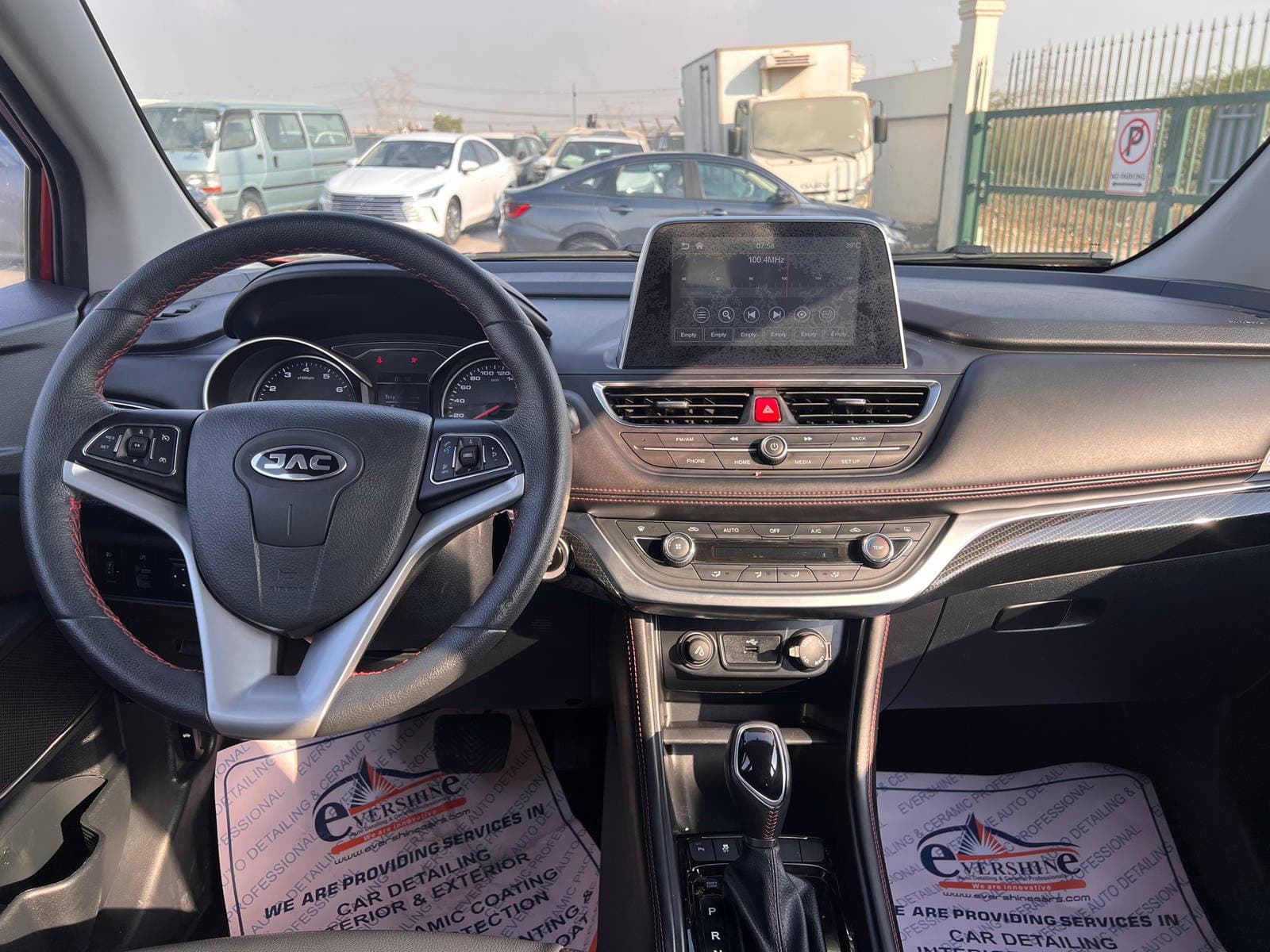 Car view 20