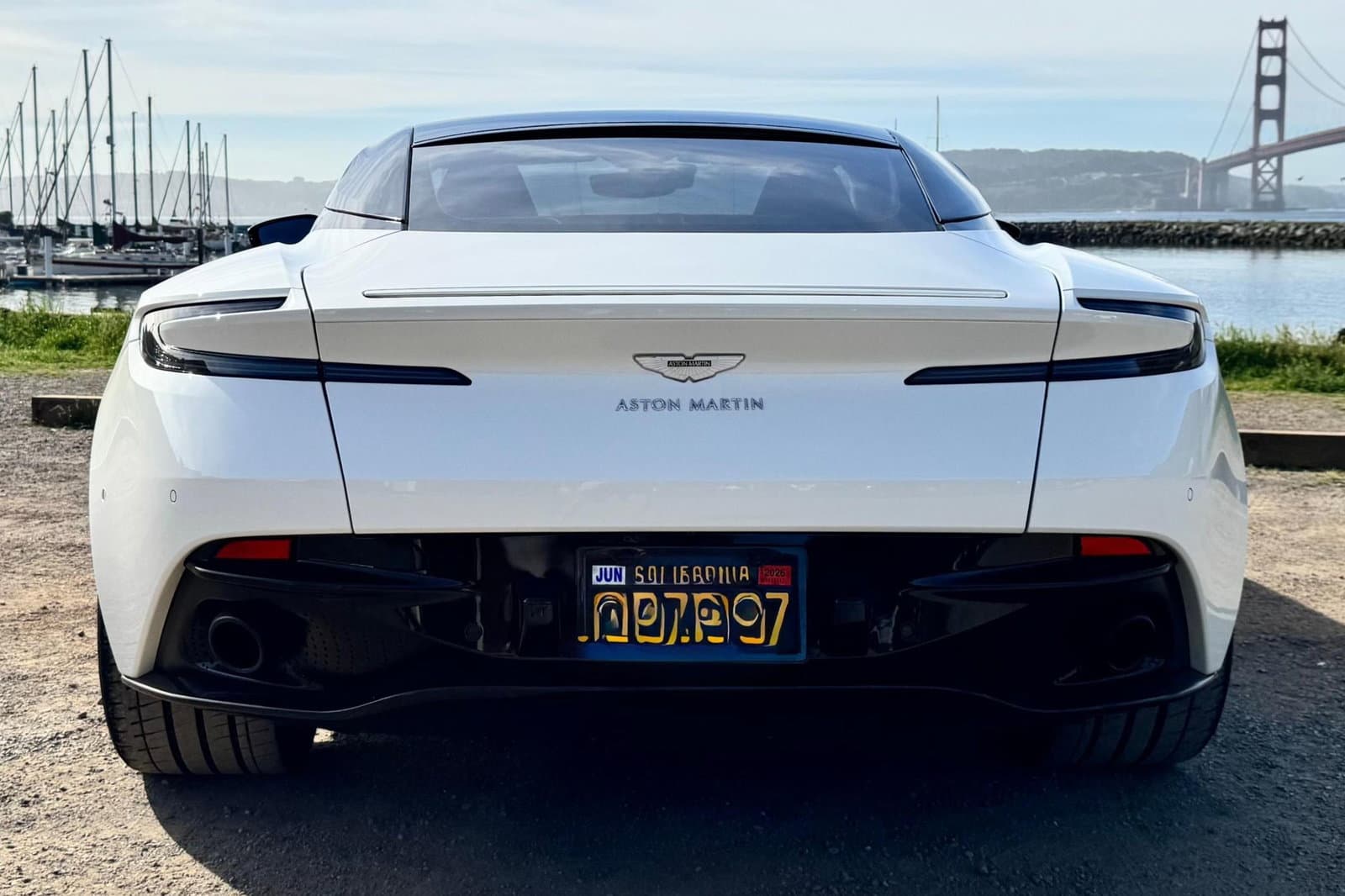 Top 10 Mistakes to Avoid When Buying a Used Car in Dubai (2025 Guide)