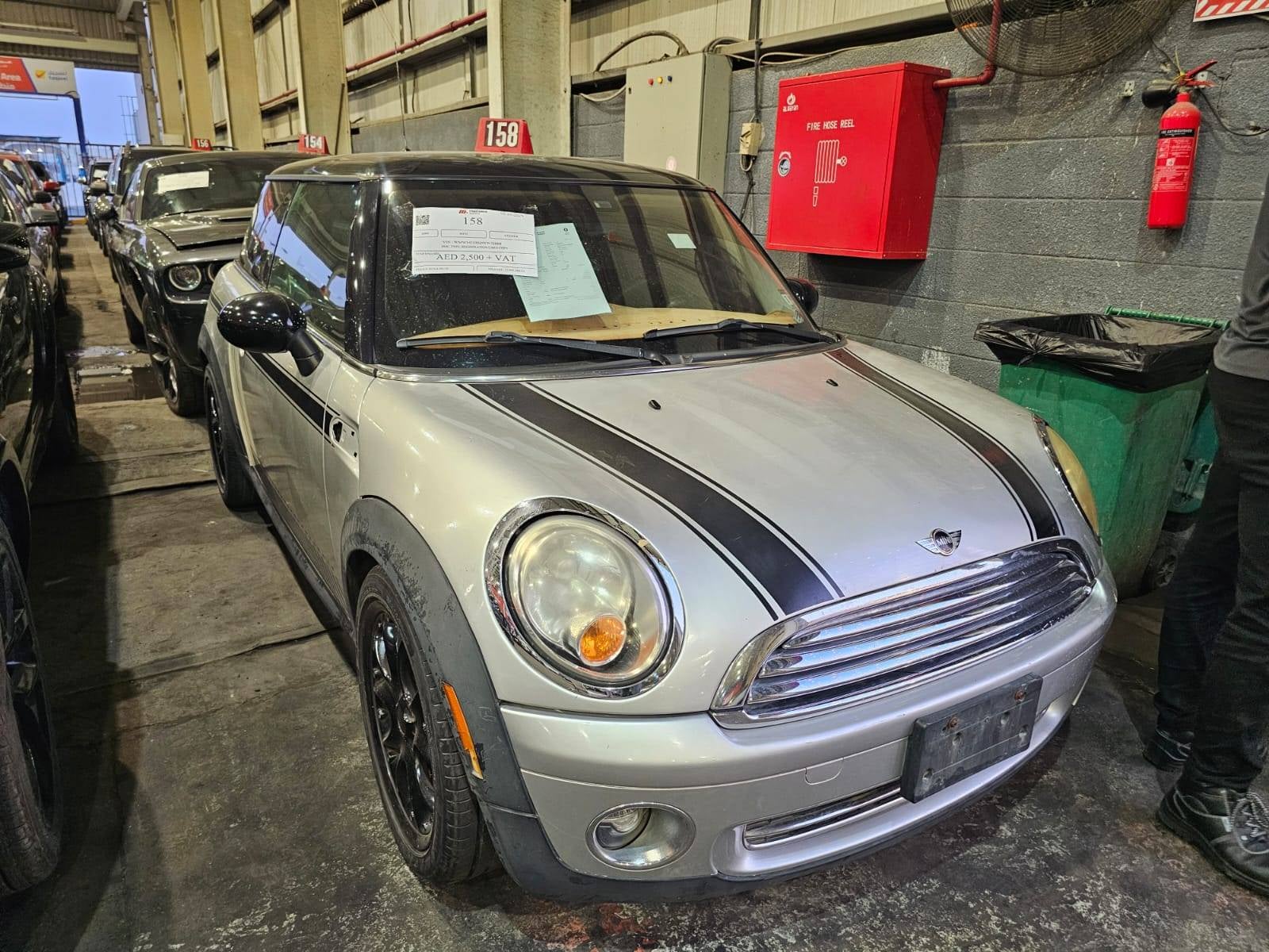 MINI COOPER 2009 view 1