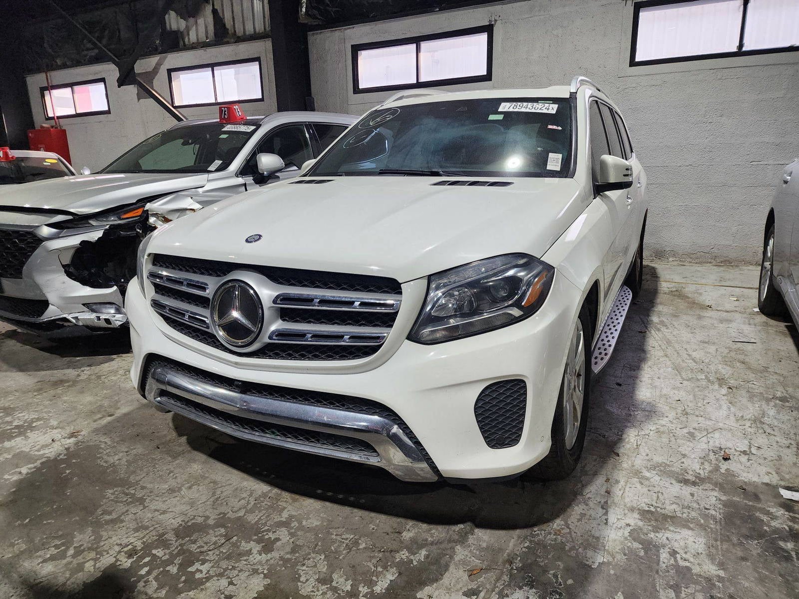 MERCEDES BENZ GLS 450 - Exterior