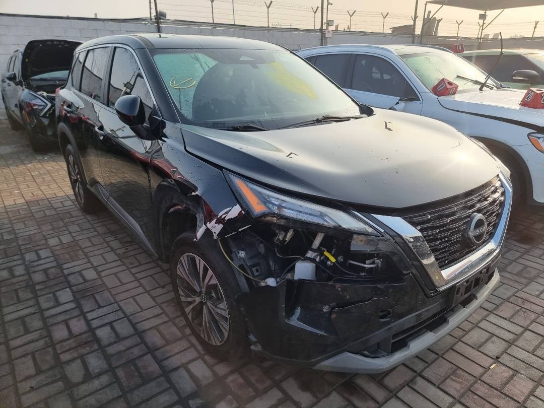 NISSAN ROGUE - Exterior