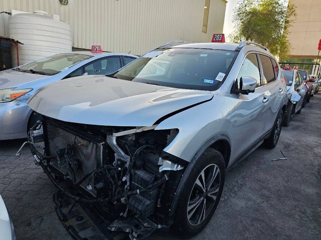 NISSAN ROGUE 2019 view 1