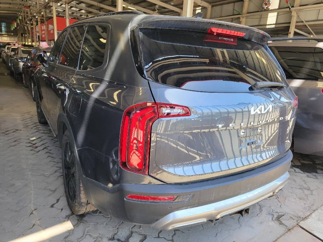 KIA TELLURIDE 2022 view 1