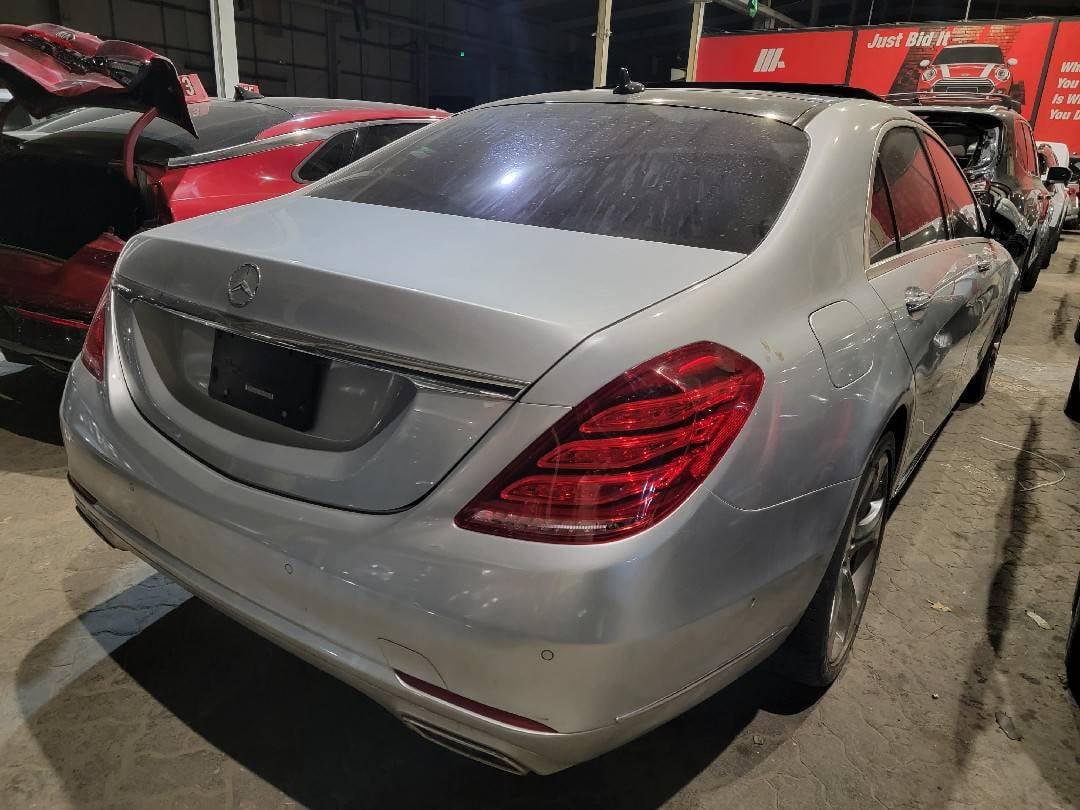 MERCEDES BENZ S 550 - Exterior