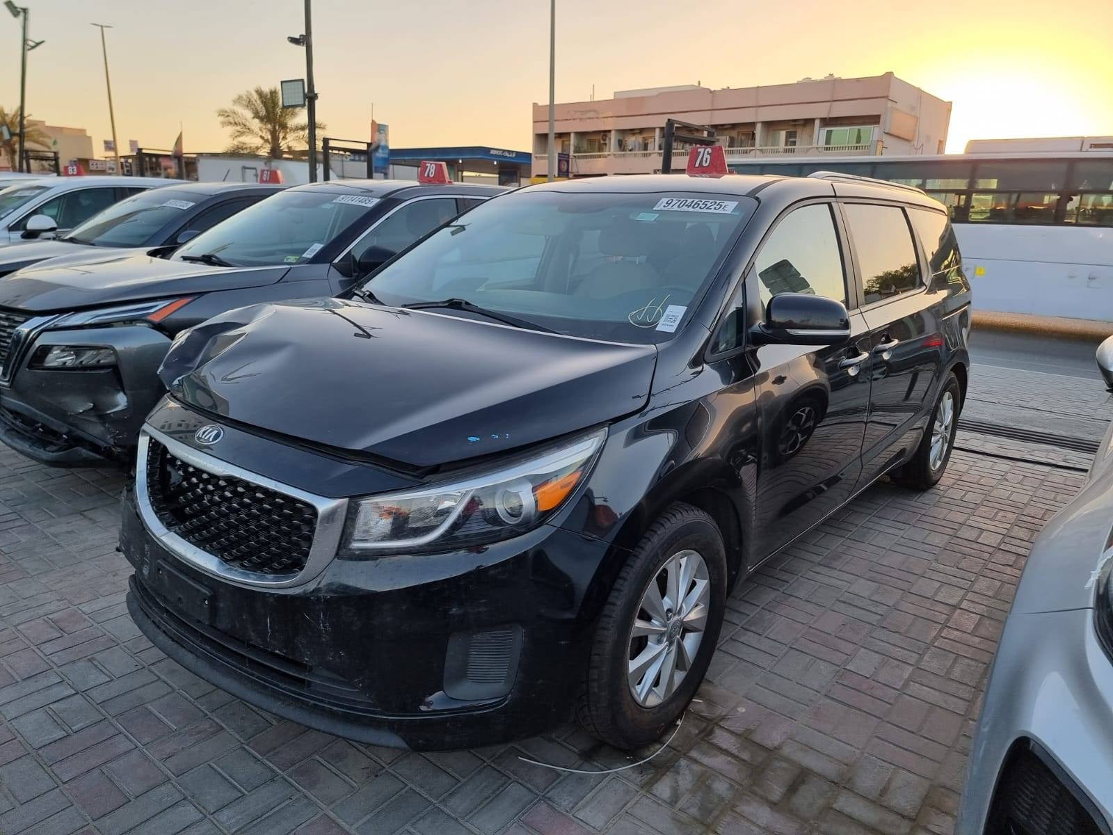 KIA SEDONA 2016 view 1