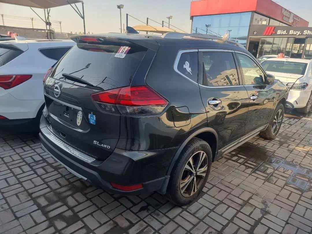 NISSAN ROGUE 2017 view 1