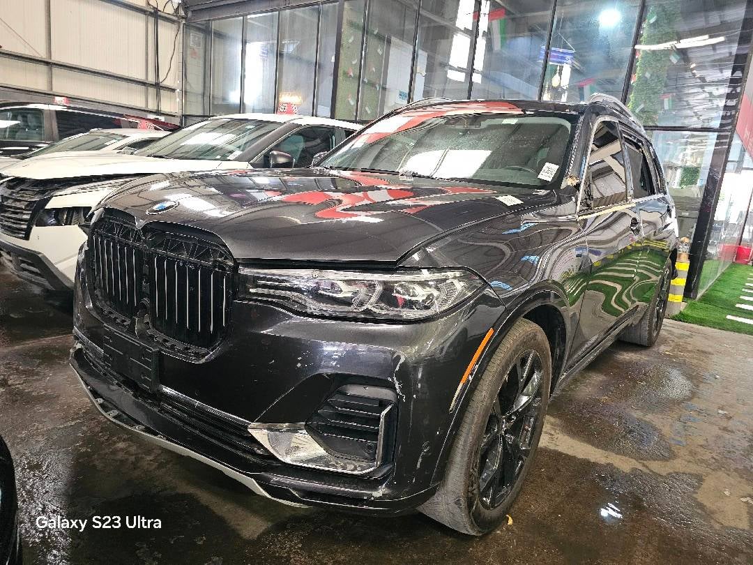 BMW X7 XDRIVE40I - Exterior