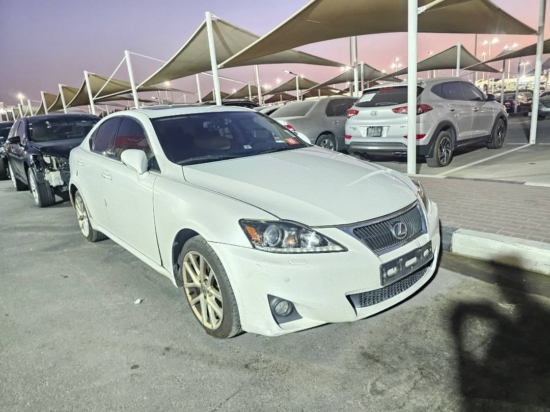 LEXUS IS 250 - Exterior
