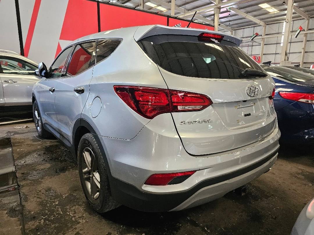 HYUNDAI SANTA FE SPORT 2018 view 1