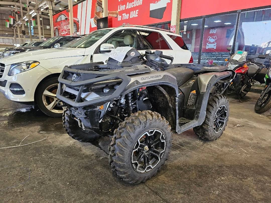 CAN-AM OUTLANDER X MR 1000R 2025 view 1