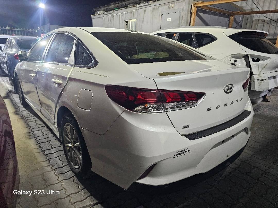 HYUNDAI SONATA - Exterior
