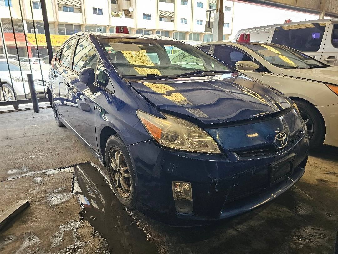 TOYOTA PRIUS 2010 view 1