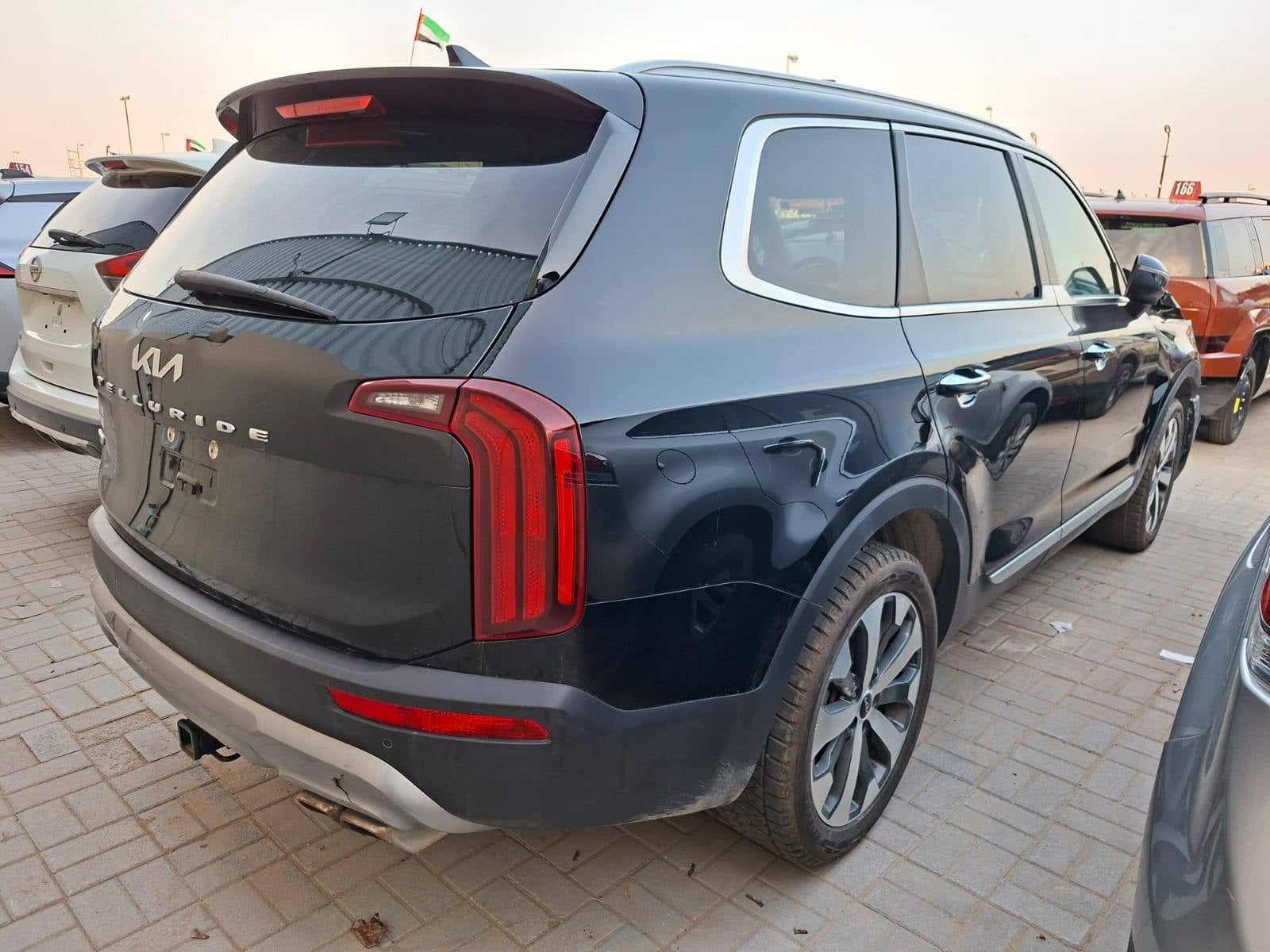 KIA TELLURIDE 2022 view 1