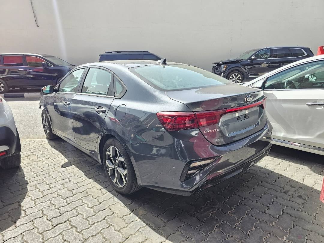 KIA FORTE 2021 view 1