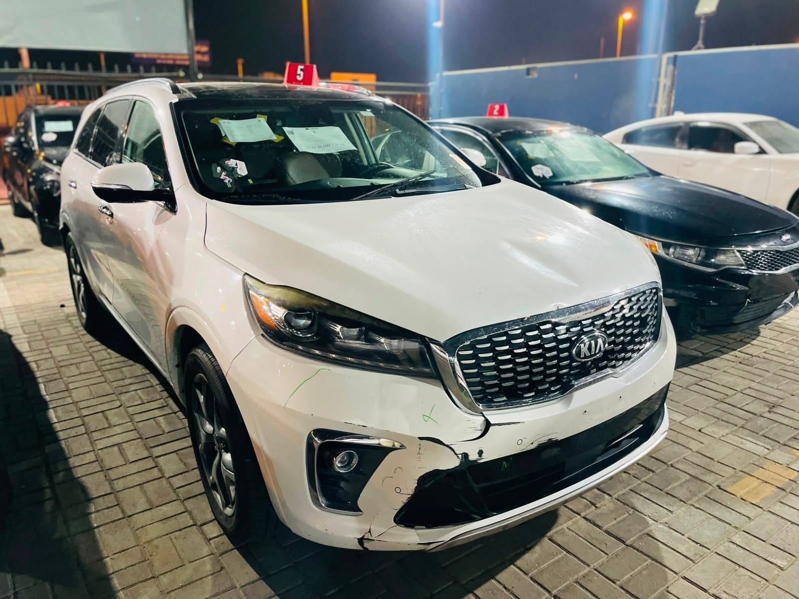 KIA SORENTO 2019 view 1