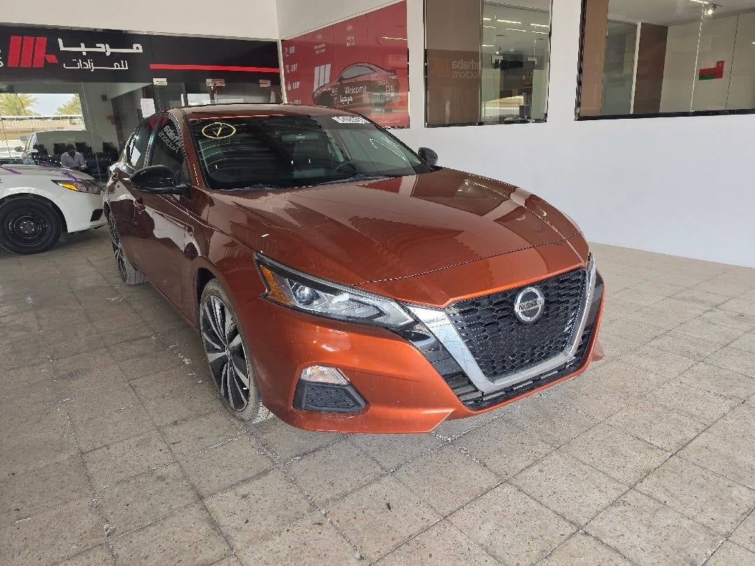 NISSAN ALTIMA 2020 view 1