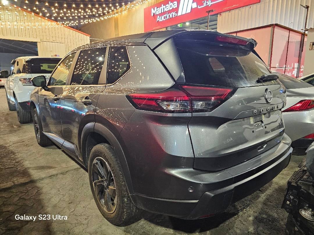 NISSAN ROGUE - Exterior